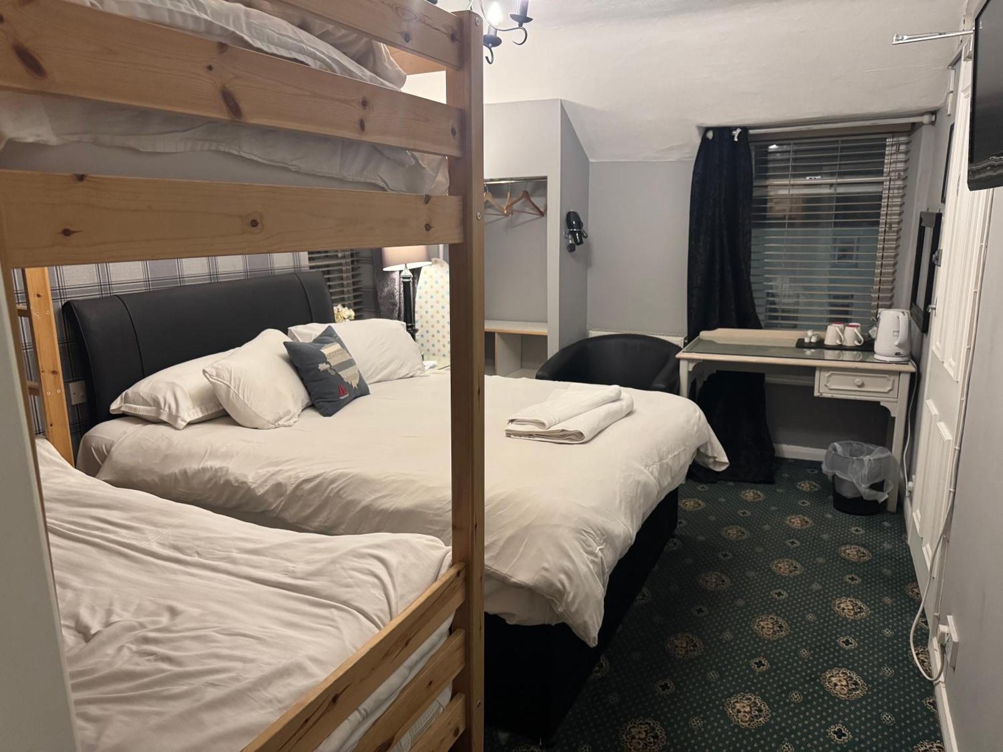 Holland Hotel Llanfachraeth Εξωτερικό φωτογραφία