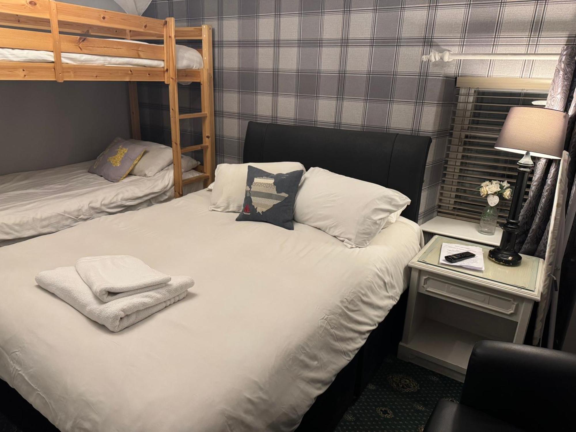 Holland Hotel Llanfachraeth Εξωτερικό φωτογραφία