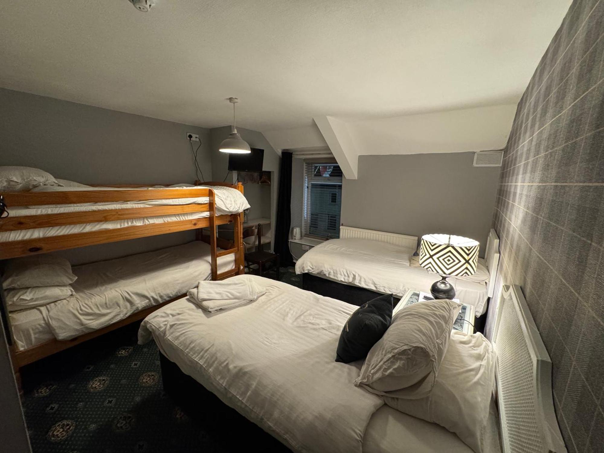 Holland Hotel Llanfachraeth Εξωτερικό φωτογραφία